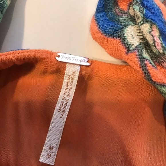 Free People floral patterned sundress size medium❤️❤️ - Picture 15 of 16